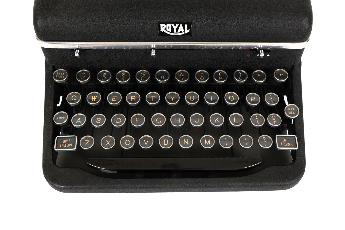 Refreshed Royal Quiet DeLuxe Typewriter in Excellent Working