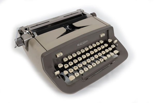 Restored 1960's Royal Caravan and/or Safari Typewriter in Excellent Working Order