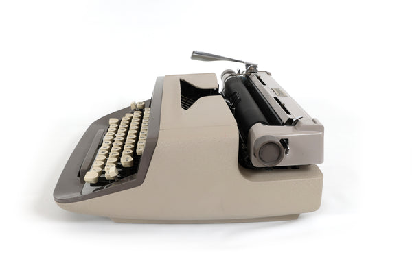 Restored 1960's Royal Caravan and/or Safari Typewriter in Excellent Working Order