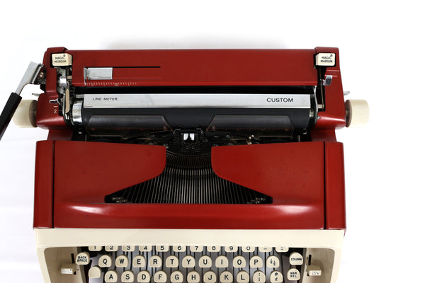 1960's Royal Custom and/or Safari Typewriter in Excellent Working Order