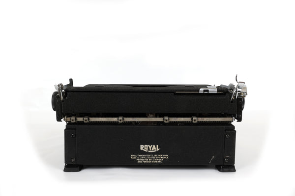 Refreshed Royal Quiet DeLuxe Typewriter in Excellent Working Order