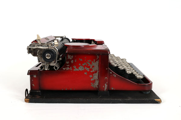 Refreshed Royal Model P Typewriter in Excellent Working Condition