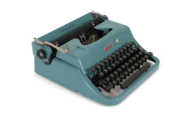 Refreshed Blue Underwood Leader Typewriter in Working Condition