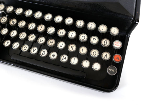 Refreshed Erika Model 5 Tab 1930's Typewriter by Seidel & Naumann, Dresden Germany